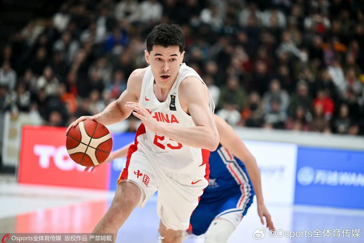 久违了！国家队！#中国男篮31分大胜蒙古##阿不都沙拉木##小卢篮球世界# ​​