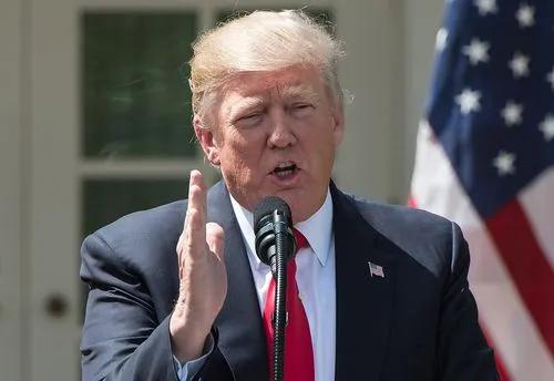 美国总统老特签署了一项行政命令，为“美国优先”的太空政策制定了宏伟愿景，要求加速