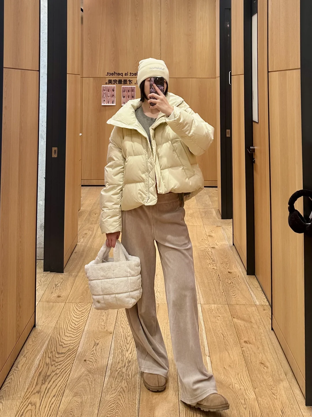 🤍谁能拒绝lululemon骨白色羽绒服🤍