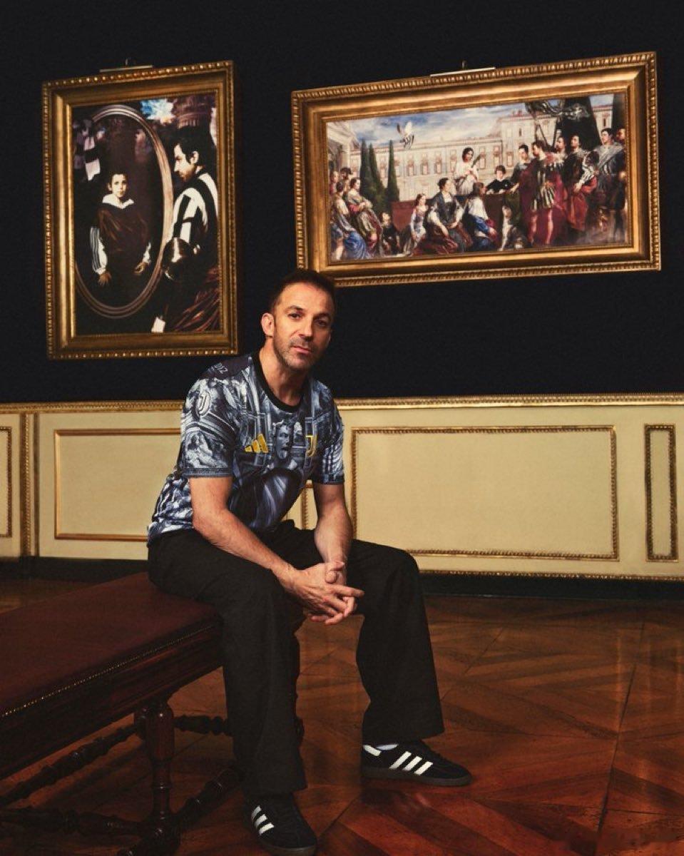 1月10日-1月12日 皮耶罗特展正式开展！都灵体育报：“此前没有任何一位在世的