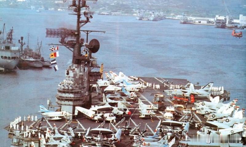 花旗国在河内战争时期，国内反战运动不断，到了1971年秋天甚至花旗国海军的水兵亦