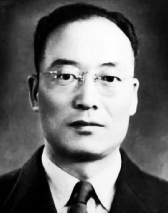 1948年，特务头子叶秀峰突然来到韩练成，问他：“李仙洲的5万大军在莱芜战役中被