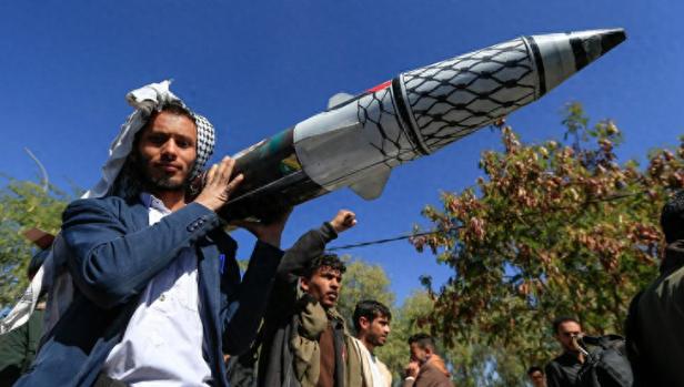 直接摊牌，3月28日俄外交部副部长鲁登科直面媒体发声，没有半点拐弯抹角，直接对着