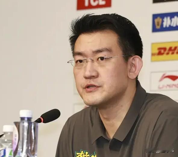 全力以赴！王博谈赢球晋级四强：

“我们第一场比赛输了。”

“所以没有退路。”