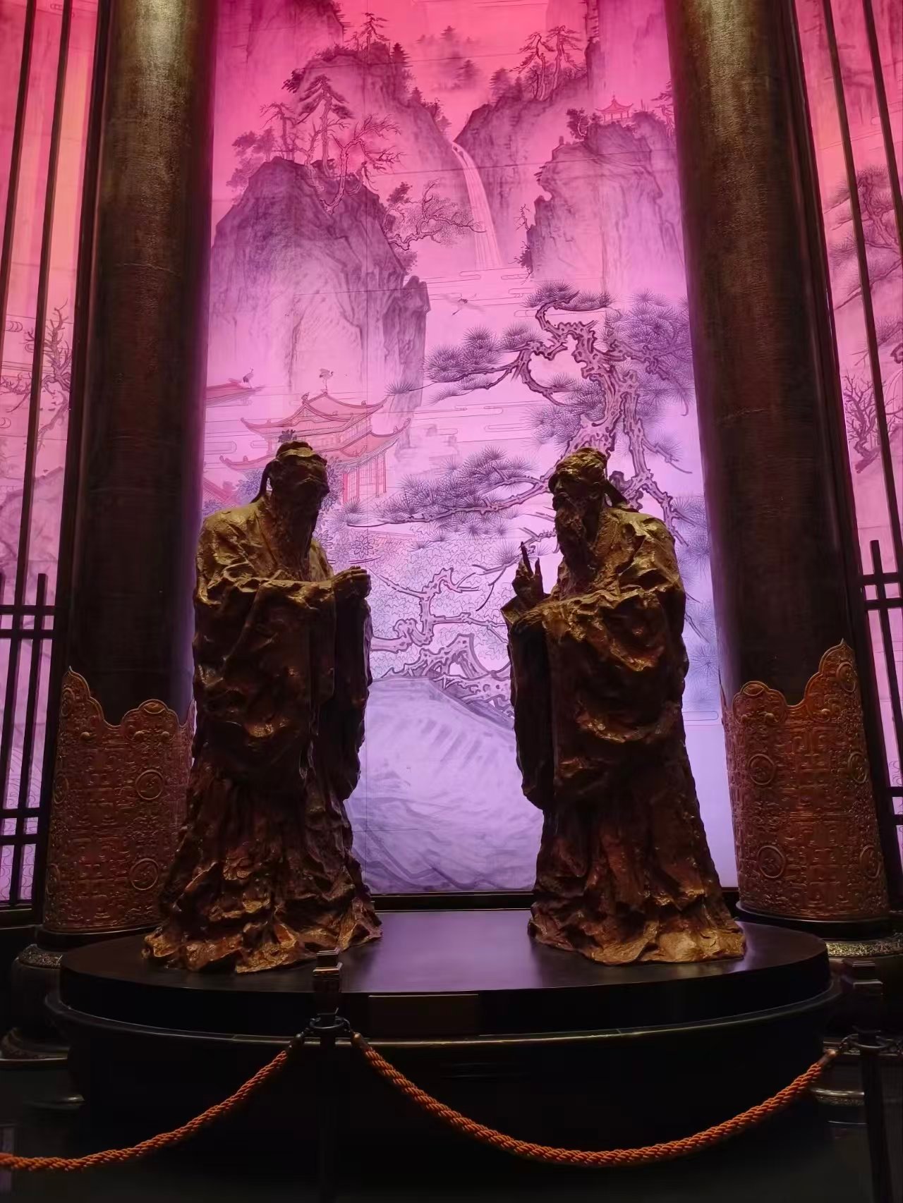 秦岭笑谈 【青春践学圣域尼山，文脉传承薪火不息】——曲阜师范大学图书馆思乐泮水实