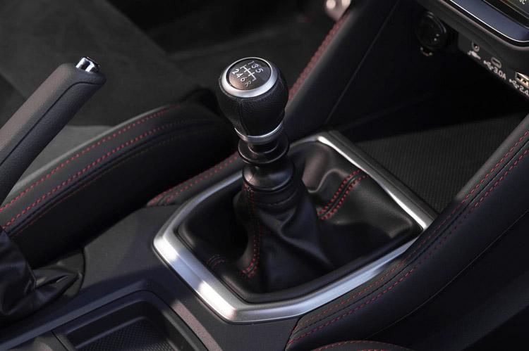 近日，斯巴鲁WRX公布了国内售价——36.98万，新车将以平行进口的方式引入国内