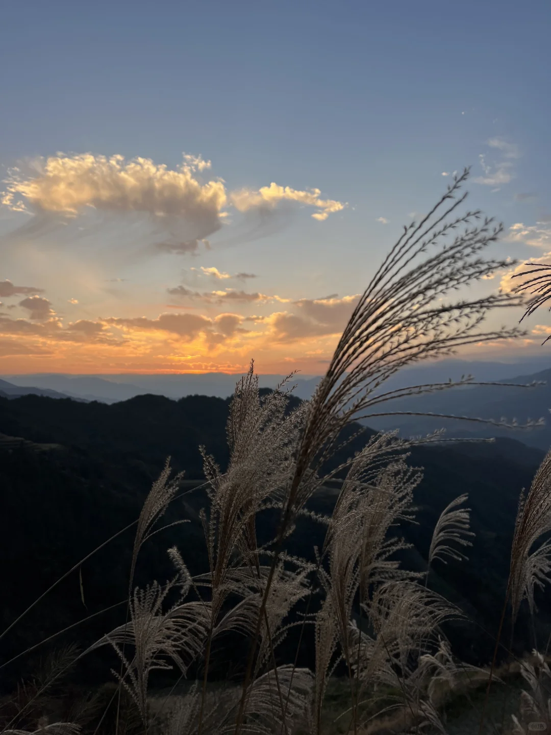 又要摸黑下山咯