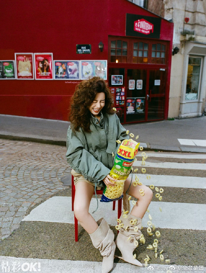 文咏珊爆炸头 文咏珊爆炸头越看越上头！夸张发型不掩精致，眼神气场双在线，太有魅力