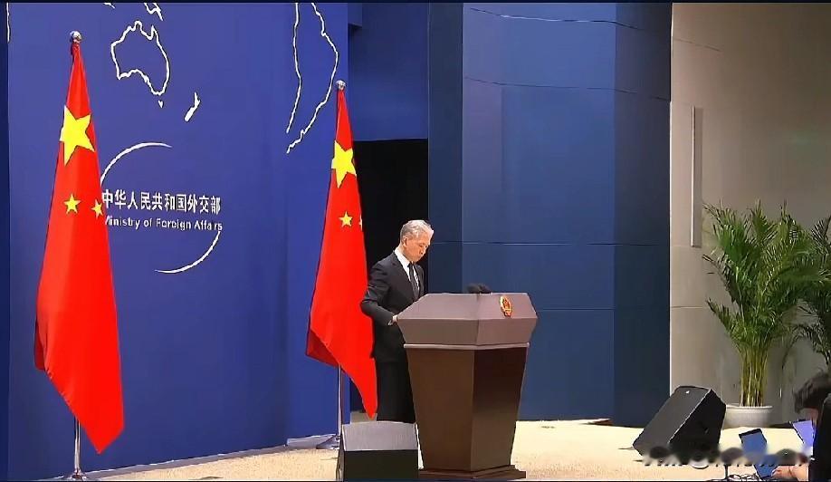 12月20日凌晨的最新消息速报，全都不容错过，第一条：中方严斥日方拥核言论：12