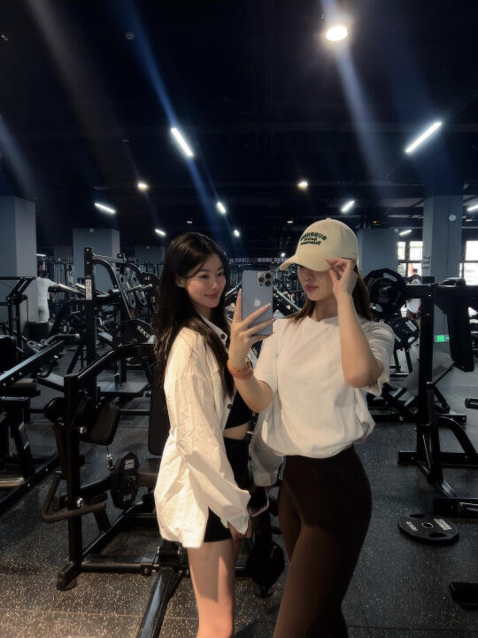 带si姐蹲个腿咙