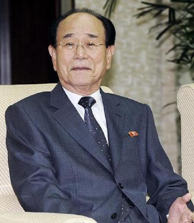 快讯！快讯！。
 
朝鲜方面突然宣布了金永南离世的消息。
 
这位长期在外事与礼