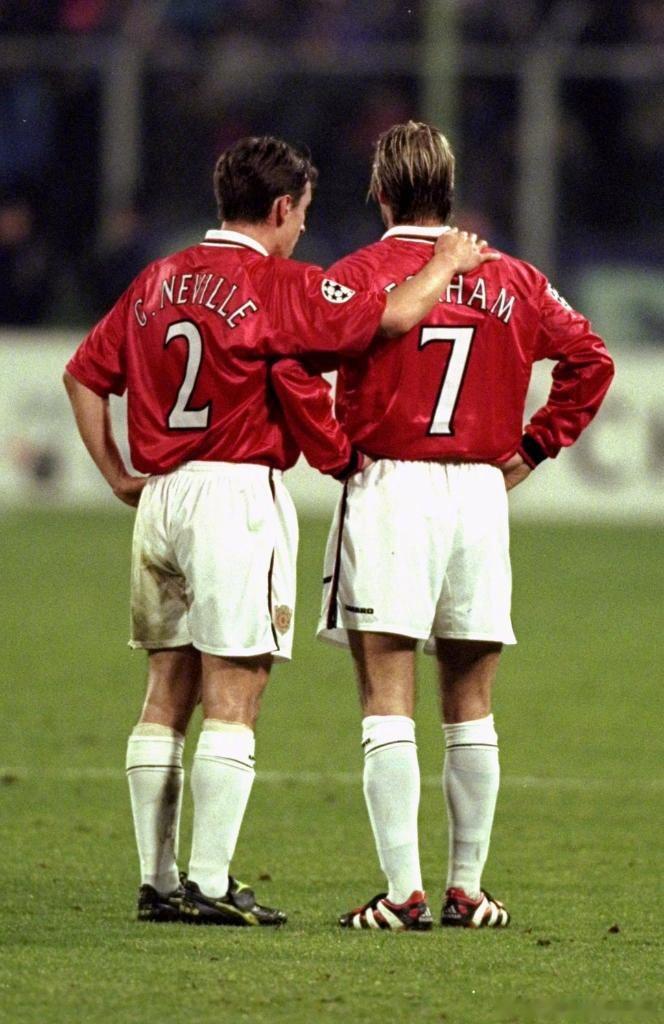 Happy birthday mate GaryNeville Sending 