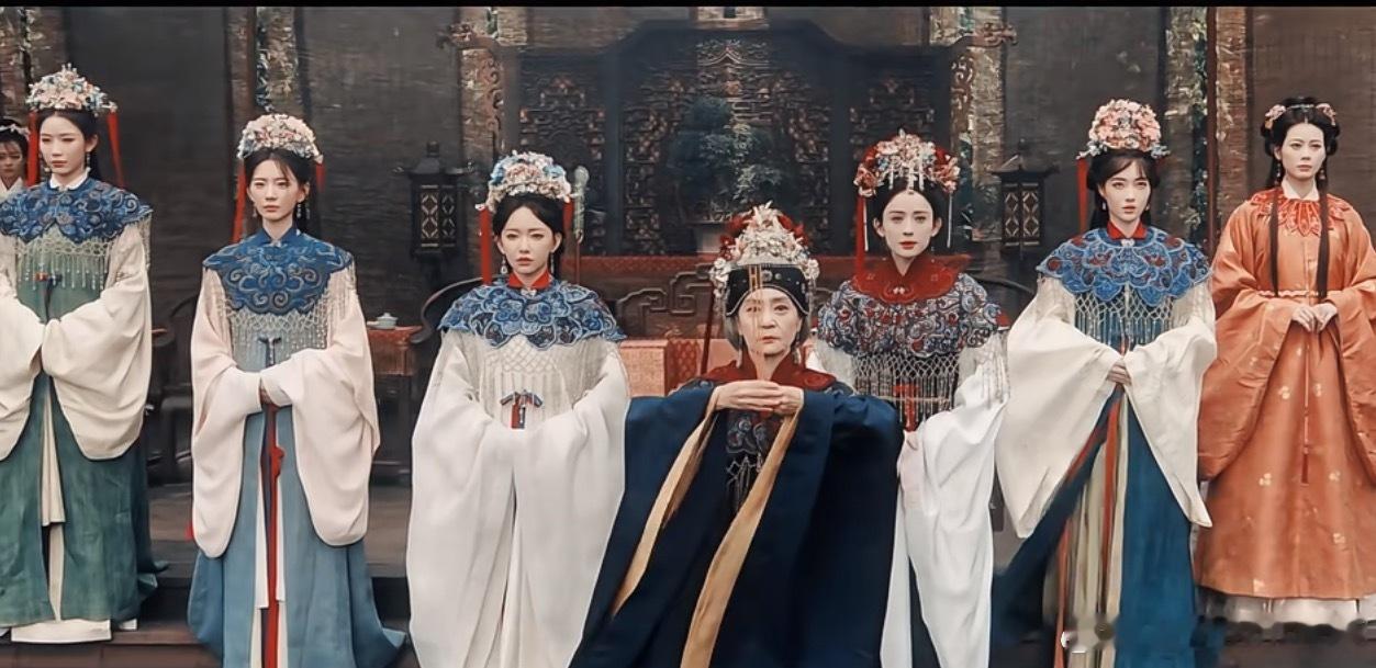 于妈的玉茗茶骨看起来是明制，但是总有一种清朝的鬼味儿 