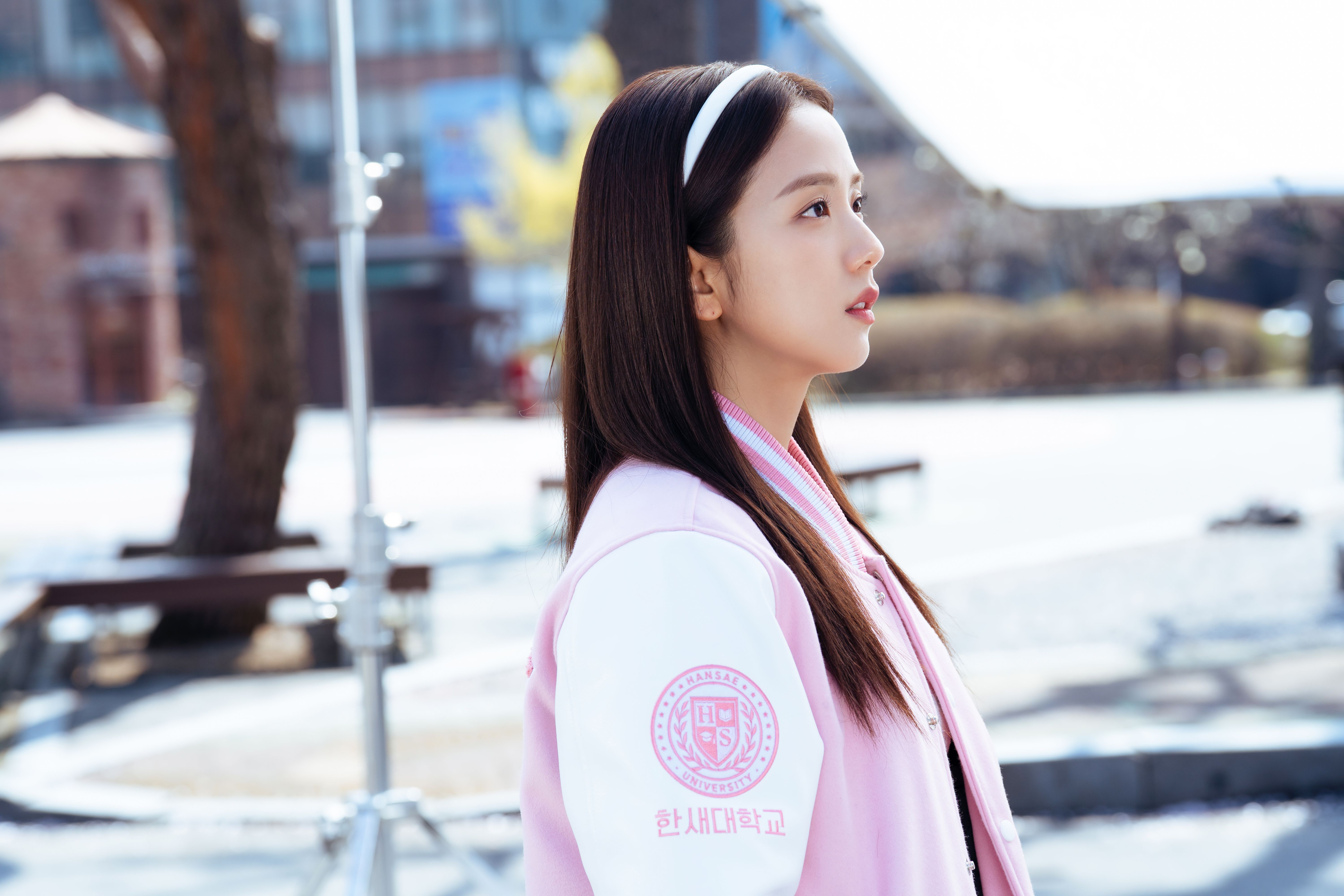 260324 Jisoo App更新《月刊男友》幕后花絮📸百变智秀✨好美啊姐~