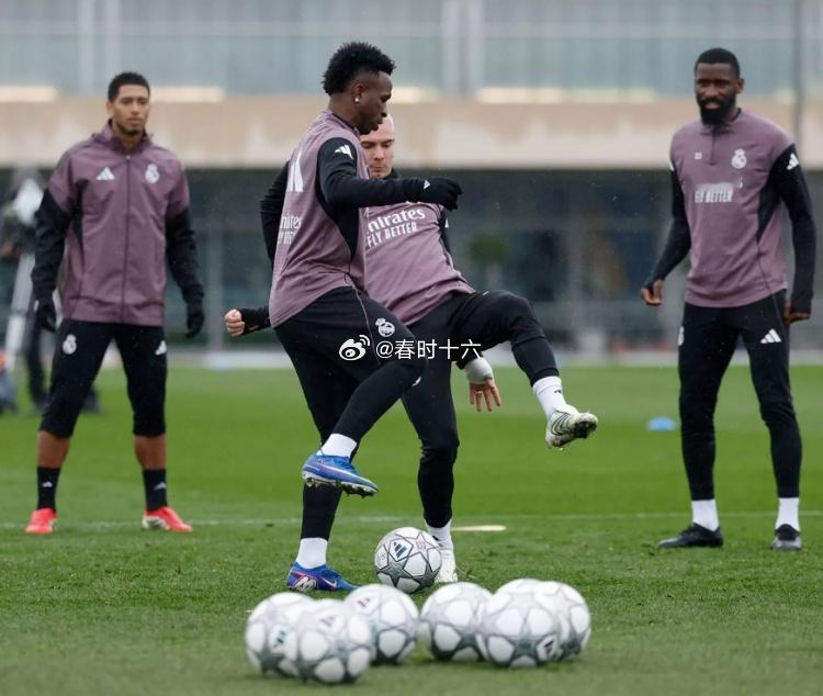 官方：吕迪格参加部分合练，姆巴佩和A费完成中等强度个人训练足球 1月26日讯 北