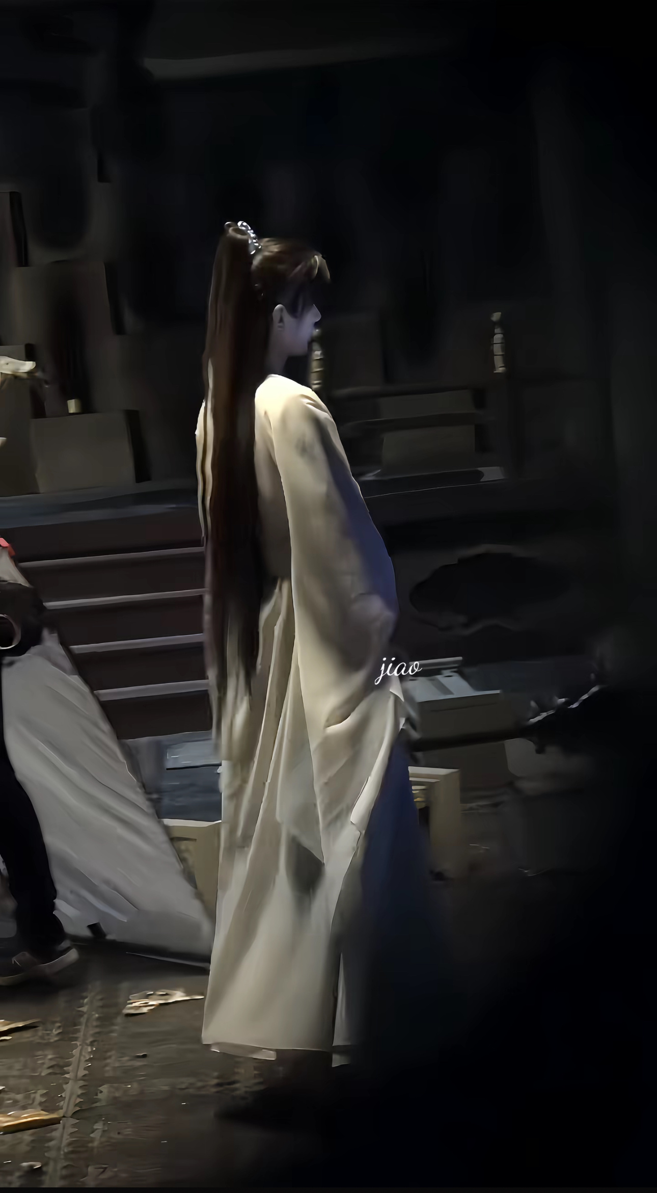 陌上人如玉，公子世无双。捉妖师唐周又是谁的青春白月光呢……大家都说唐周是应渊写给