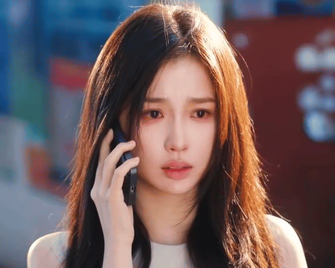 虞书欣又一人生镜头 得知他还活着的喜悦，被不能相见的难过裹挟，姜暮的情绪反差太真