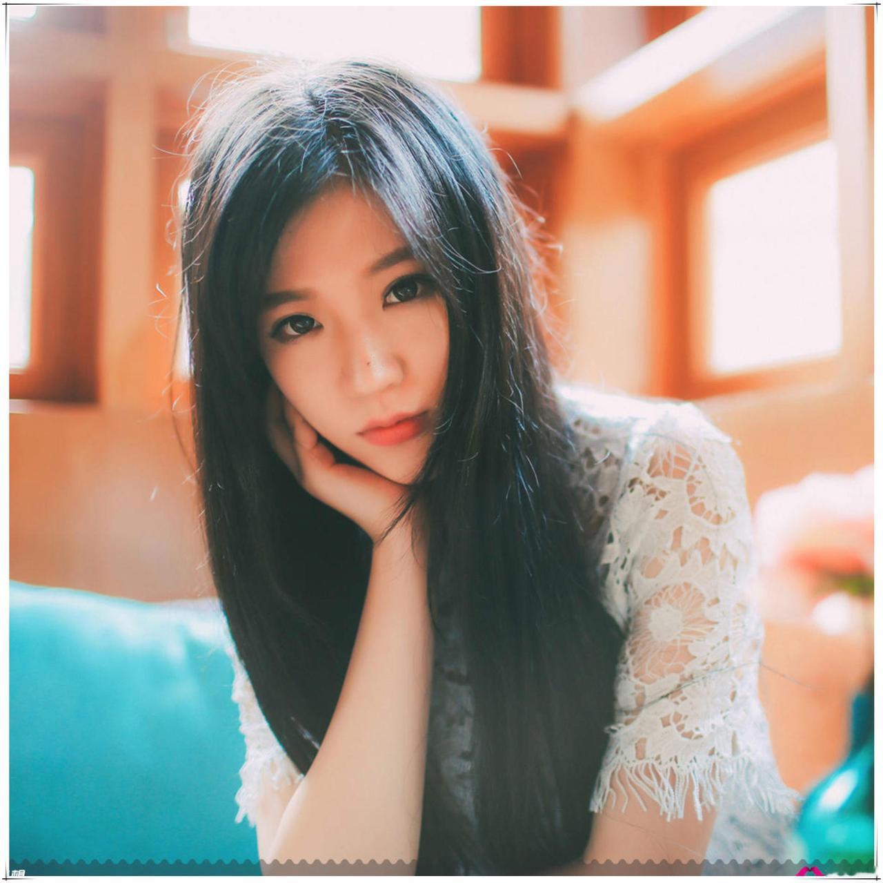 姐妹们！你们有没有想过为啥有些男人会出轨？
这事儿说白了就跟股票似的——刚认识那
