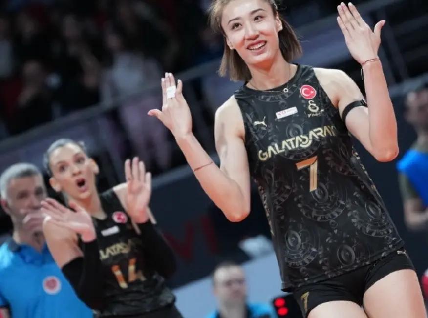 王媛媛助球队战胜基耶里夺冠？北京时间04月02日的凌晨02:00，欧联杯决赛王媛