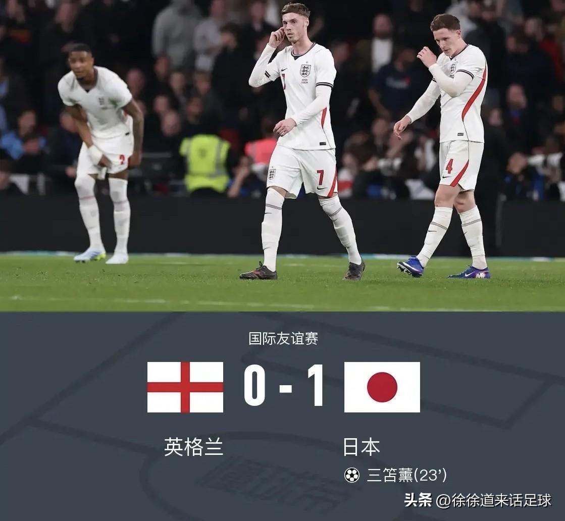 只看不说，也说不出话来！