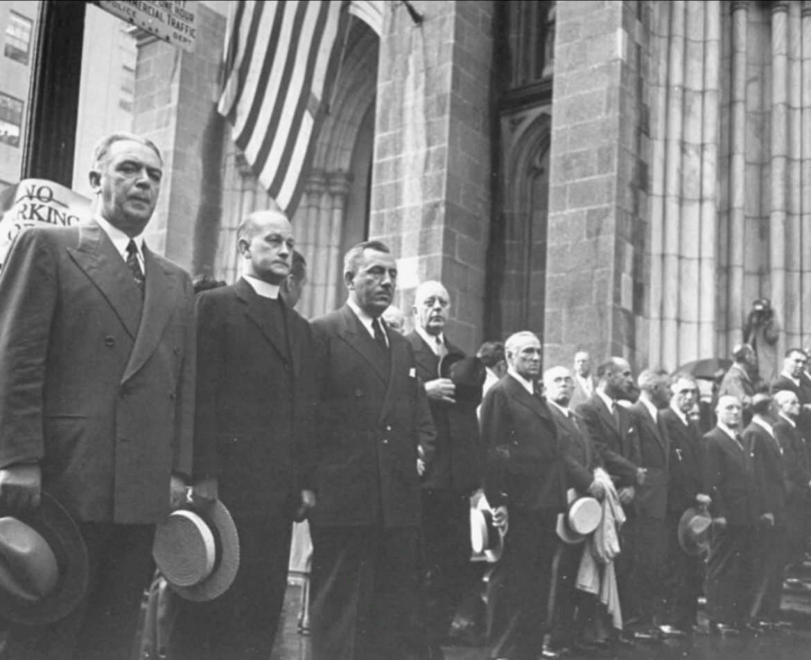 【来自投稿】图一 美国传奇棒球运动员 贝比·鲁斯，职业生涯效力于波士顿红袜队和纽