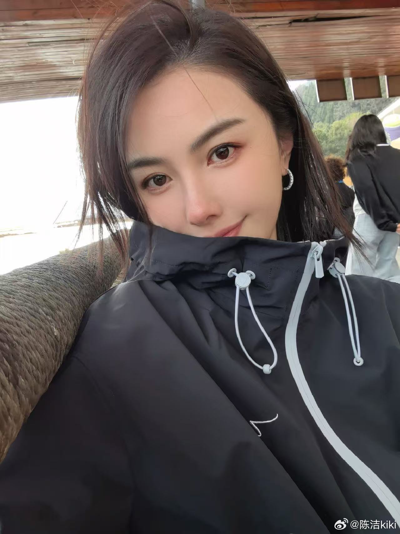 你好：三月和更好的你🍃☀️☁️今日穿搭(ootd)上新k姐的衣柜