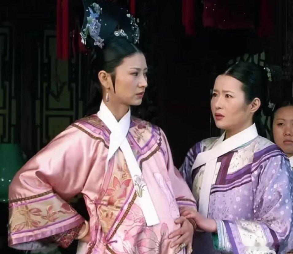 原来这才是沈眉庄两次怀孕，宜修都没对她下手的真相 甄嬛传： 初入宫时，沈眉庄凭借