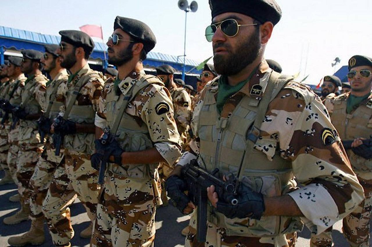 近2410万人啊，这是一股什么样的力量，估计只有我们国人能读懂，这！都是被逼的！