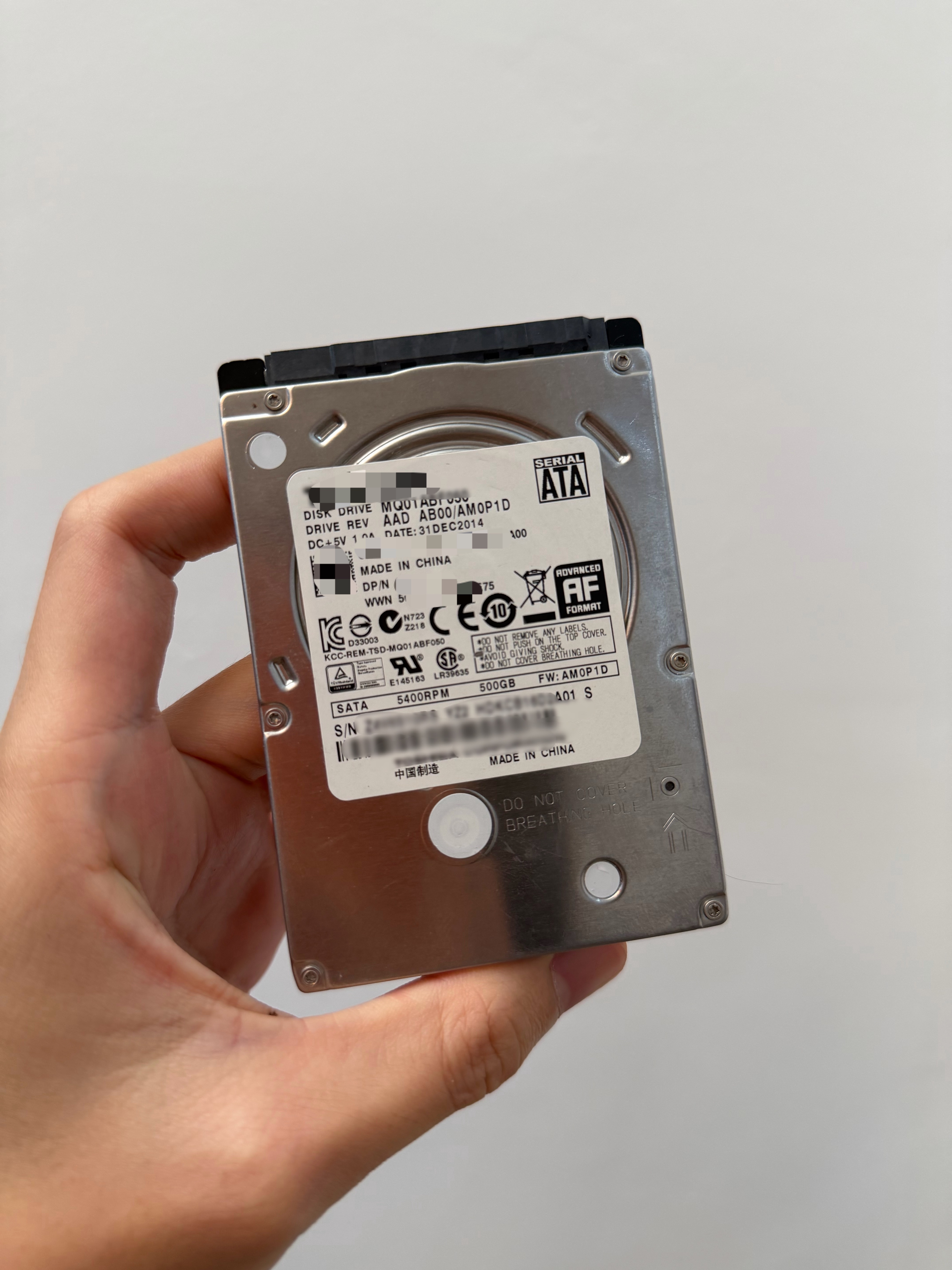 来吧家人们 今天是500GB机械硬盘点赞里抽，下周开自带C线的盒子也准备好了 (