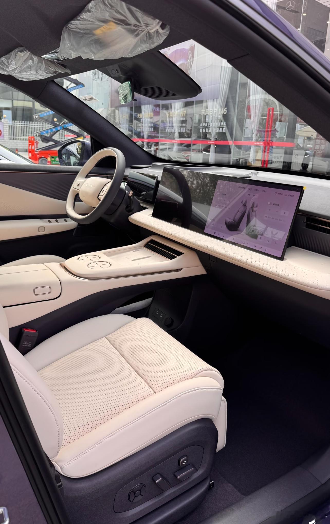 大大大五座NX8售14.99万起  合资新能源真卷起来了！日产这次没给对手留空间