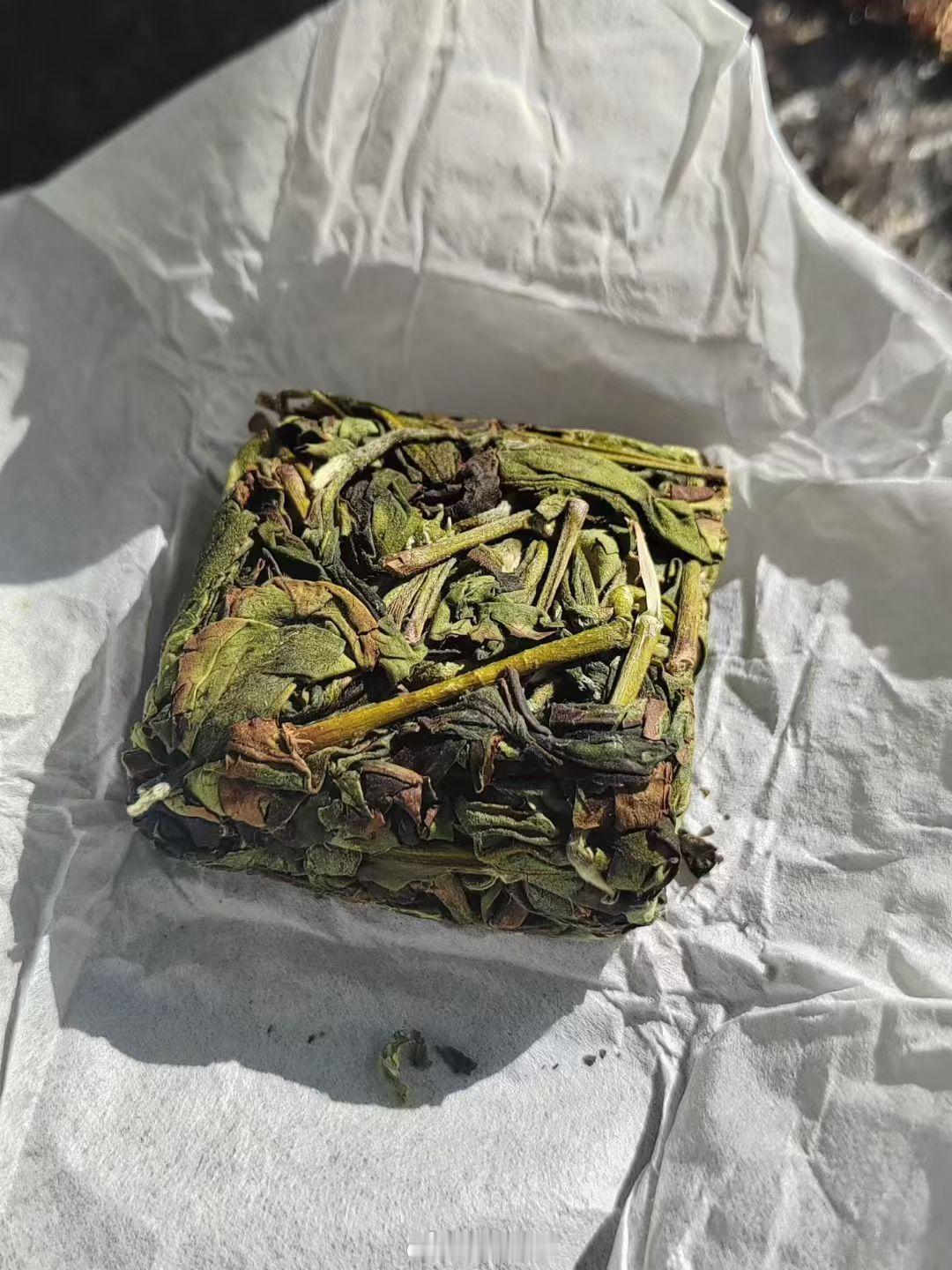有些茶，喝到最后，或许会明白，有些茶，需要时间去等待，也需要时间被懂得。茶叶常识