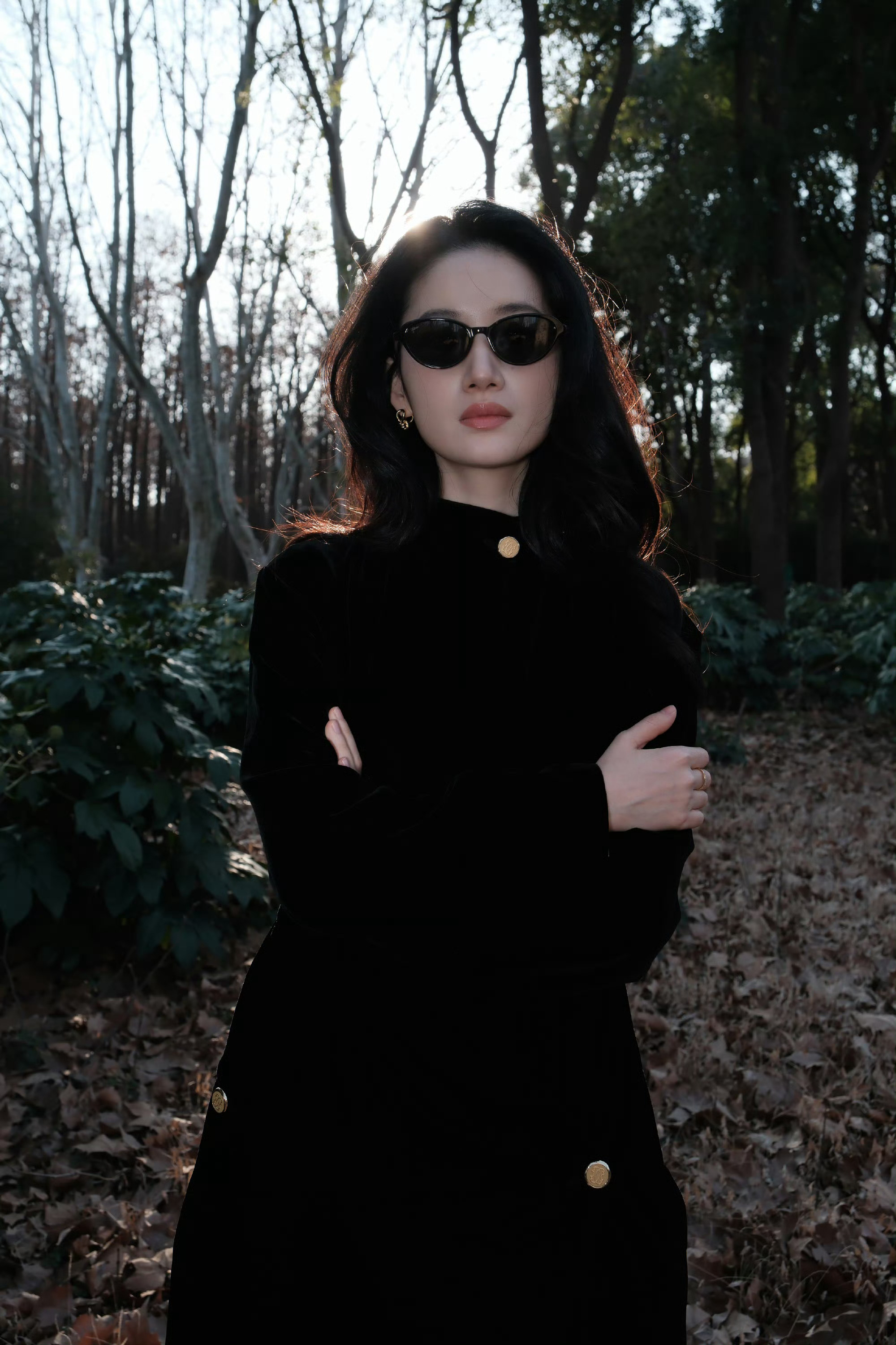 郭晓婷 又争又抢又纯又媚 郭晓婷全面展示了方穆静的多面性，又争又抢又纯又媚，事业