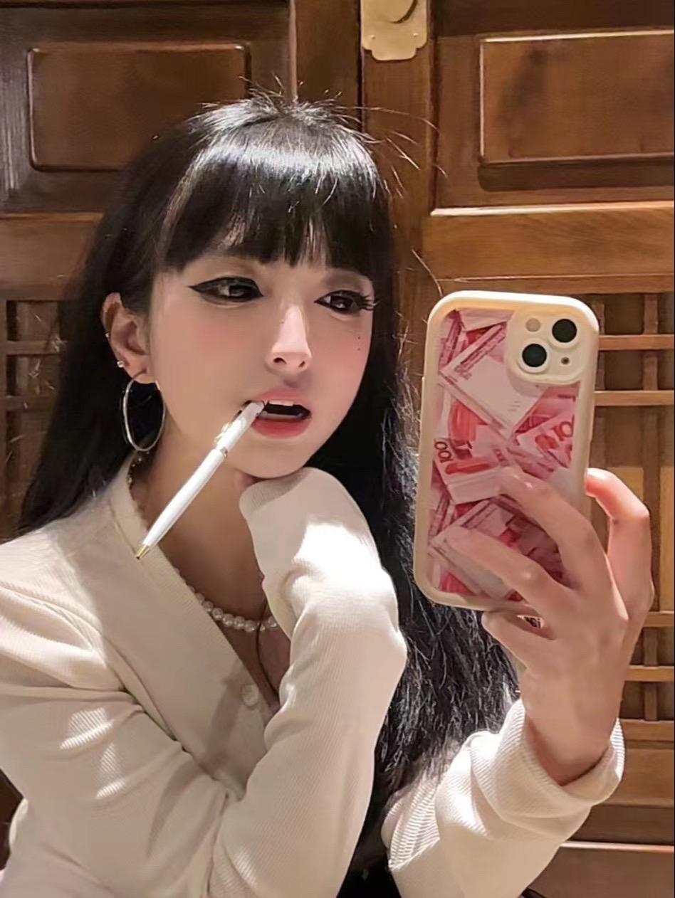 你讨厌我 然后呢 我该难过吗。