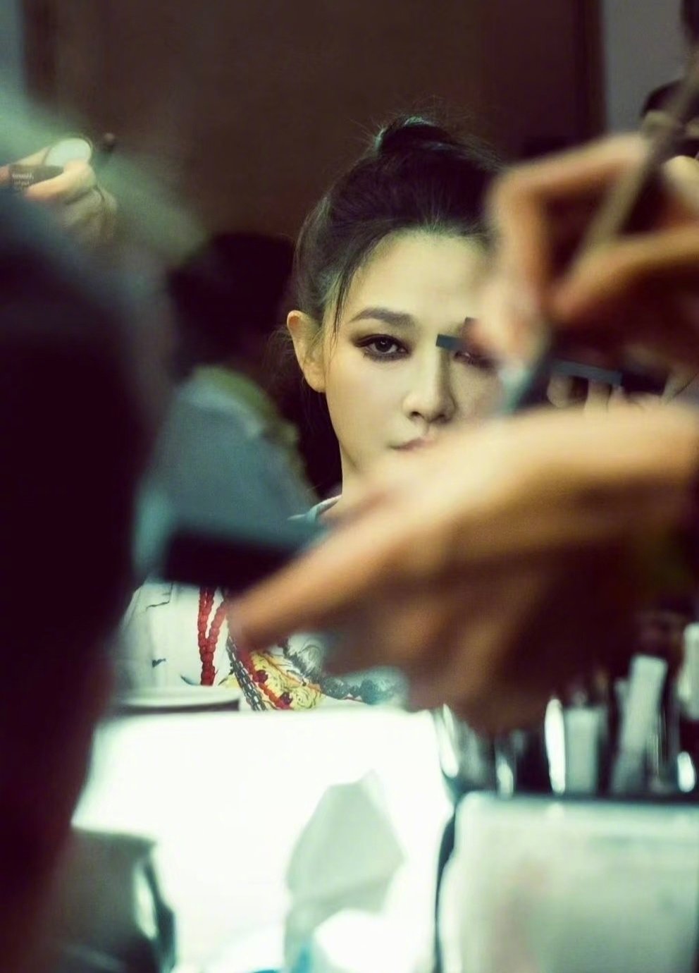 让范晓萱暗黑新娘塑的简直天才坐等两大暗黑女神隔空对望，范晓萱×《暗黑新娘！》年度