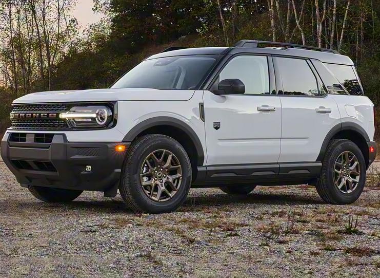 日前，新款福特Bronco Sport官图正式发布，新车主要变化是首次提供青铜装