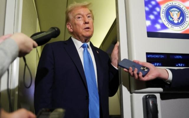 美国这两架飞机掉在南海，自己清楚是什么原因。美国不好意思说，日本知道也不敢说，大