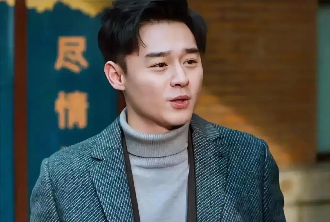 砸500万开文化网站，76%的团队第一个动作就错了。
 
他们以为招兵买马就行。