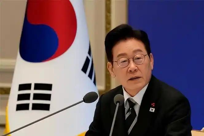 普京的援兵规模远超外界预料！泽连斯基慌了，紧急向东方求援！乌方前阵子突然释放消息