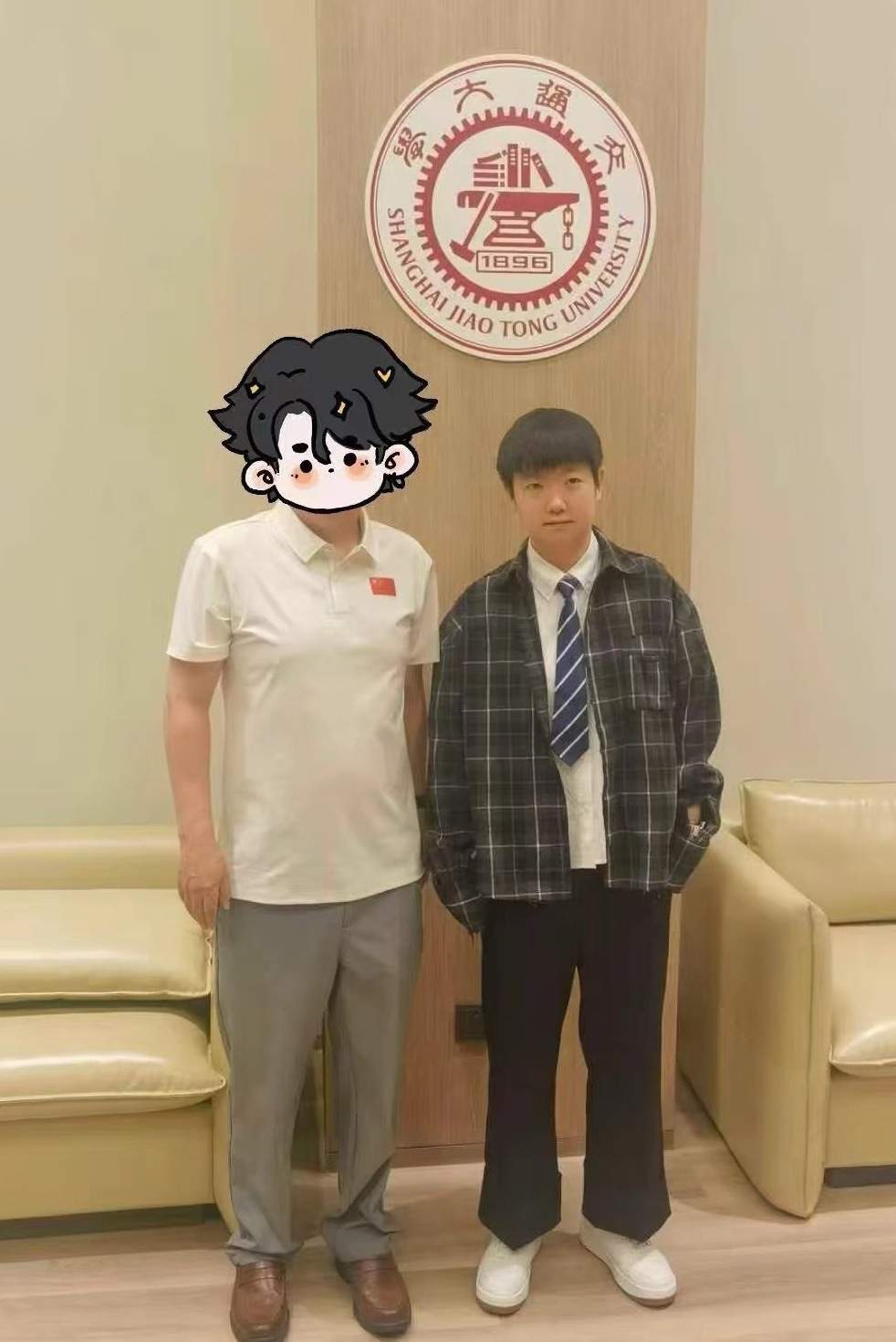 摸鱼摸得很快乐