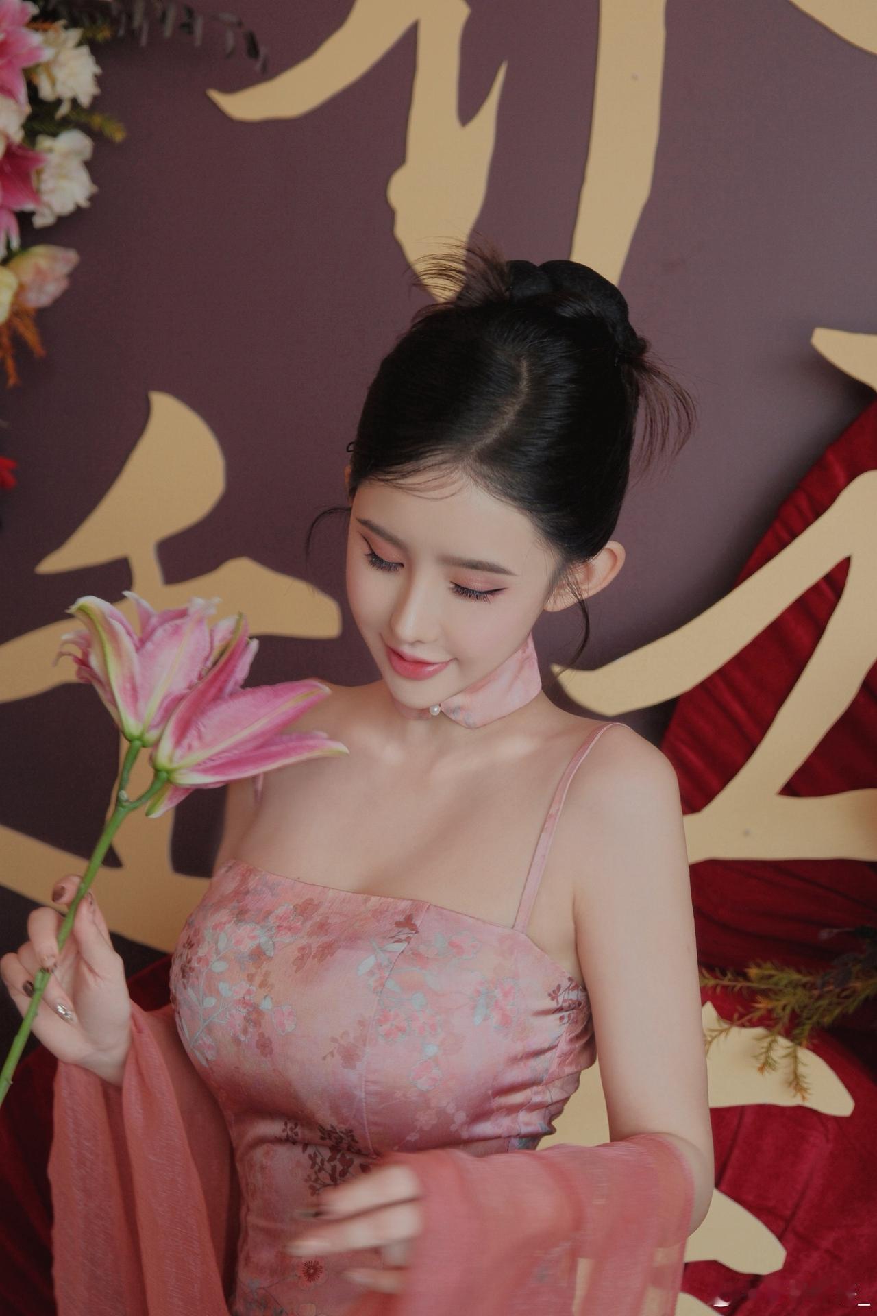 我的2025年度总结美女穿搭写真