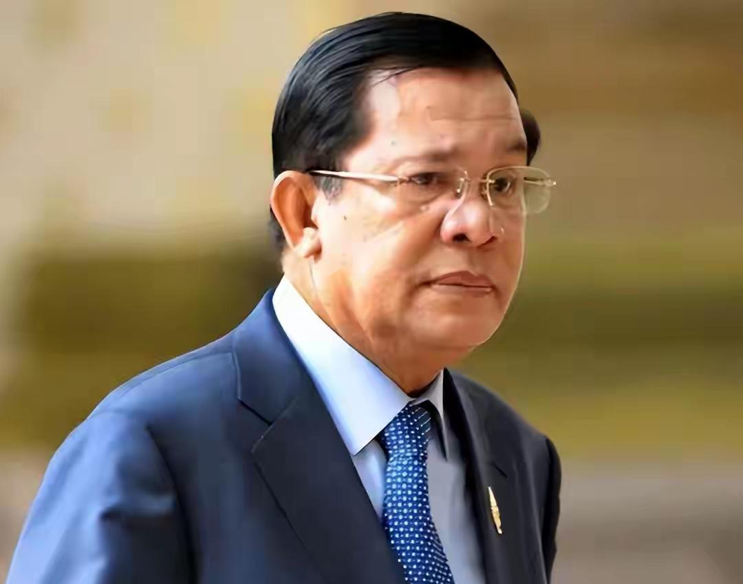 交火15天，泰柬冲突再度升级，洪森求和被拒，这次特朗普都拦不住