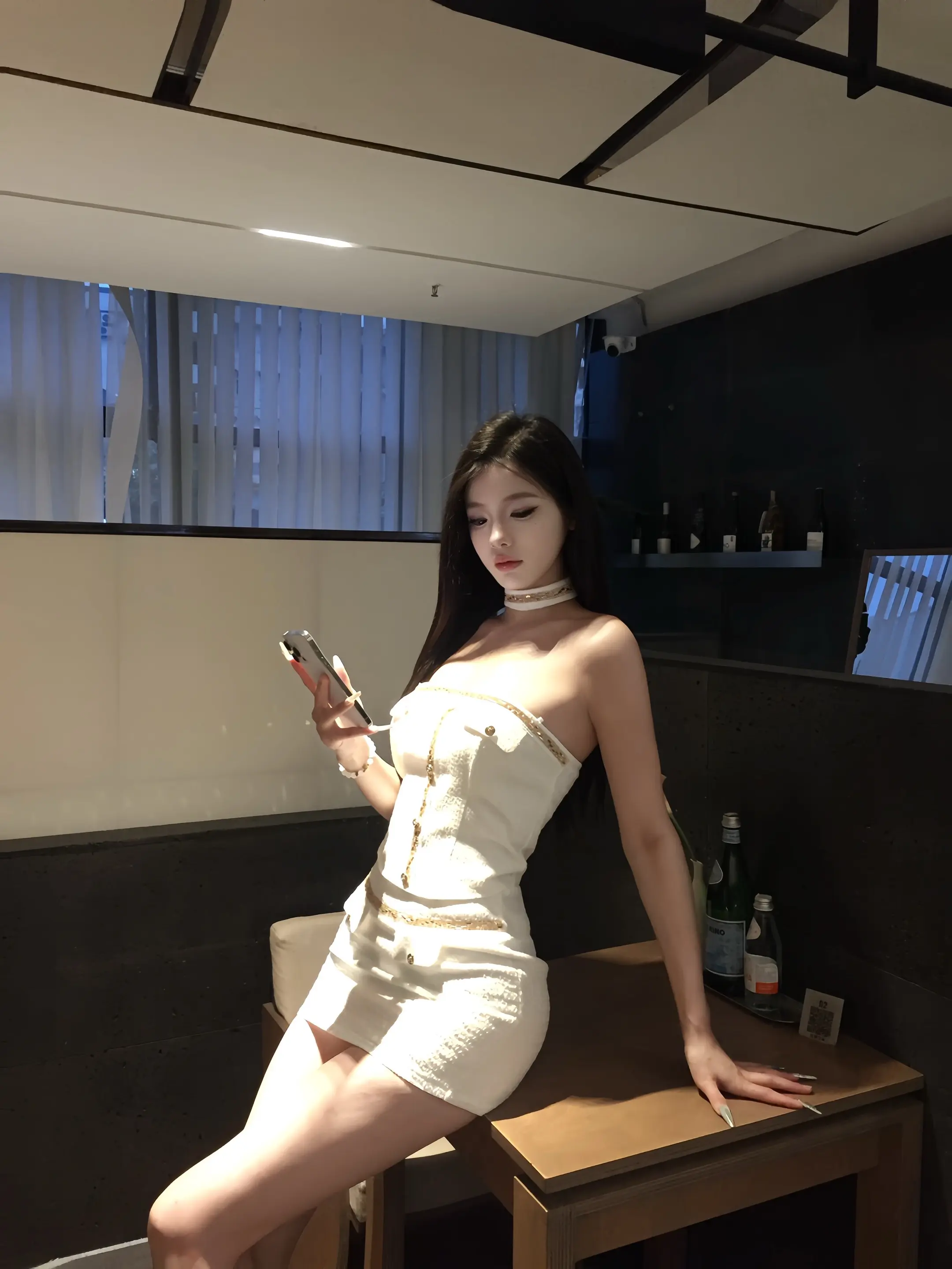 顶光。