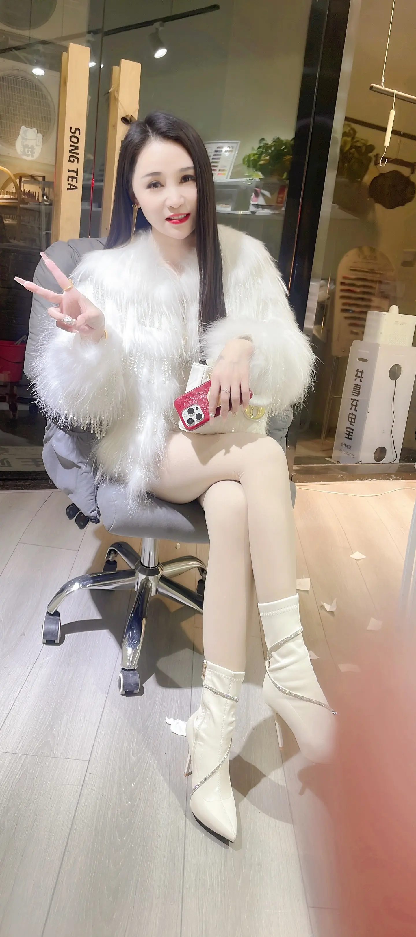 我用三个小时删除过去好像很难😂我要是用一个月去清空会很容易，所以时间...