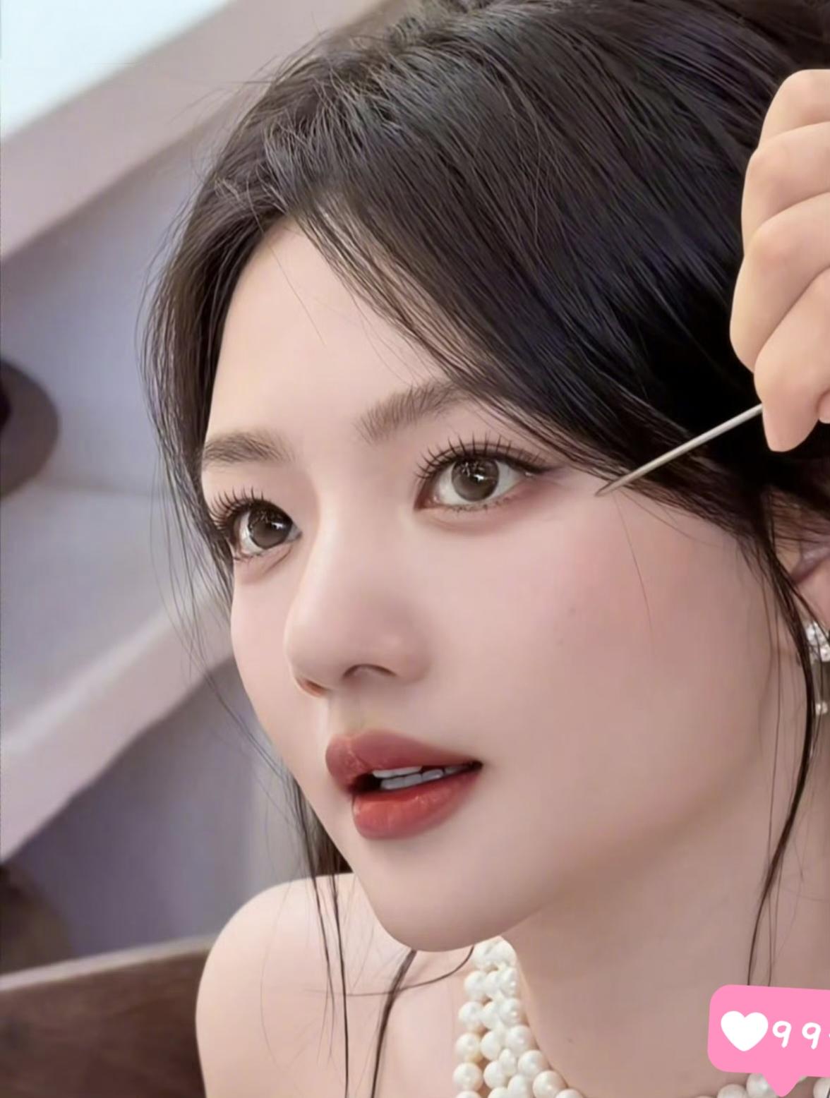 竟然是一直被嘲颜值被嘲土气的她
美的仙的我都不敢认
这一次真的好好看啊
大家认出