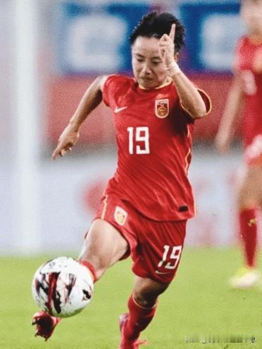 不敌东道主，中国女足无缘决赛。
北京时间3月17日，澳大利亚珀斯体育场，2026