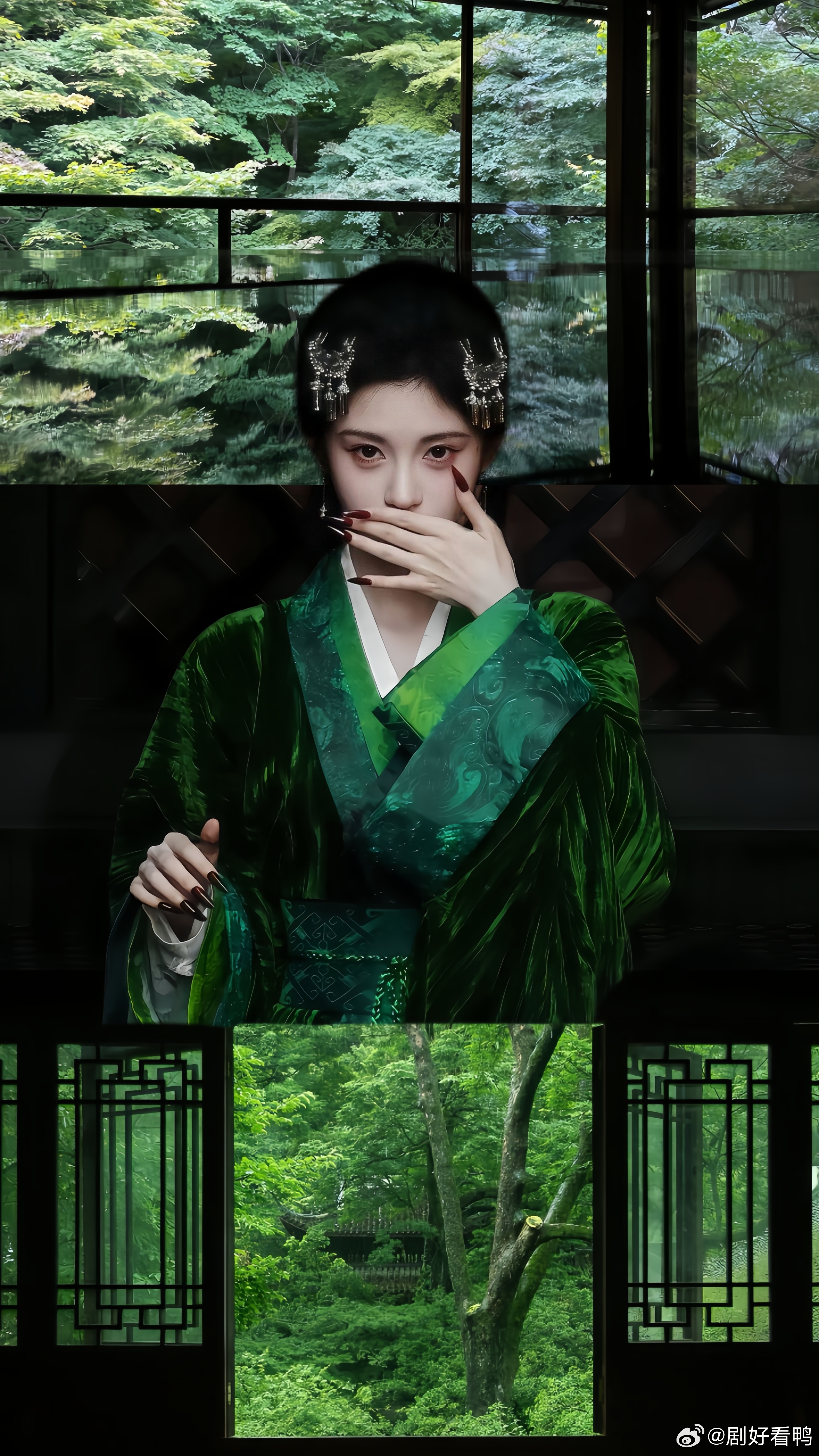 恶女上官芷重生为妖女露芜衣小鞠真的敢演！露芜衣妖女人设又撩又飒，鞠婧祎细节拉满 