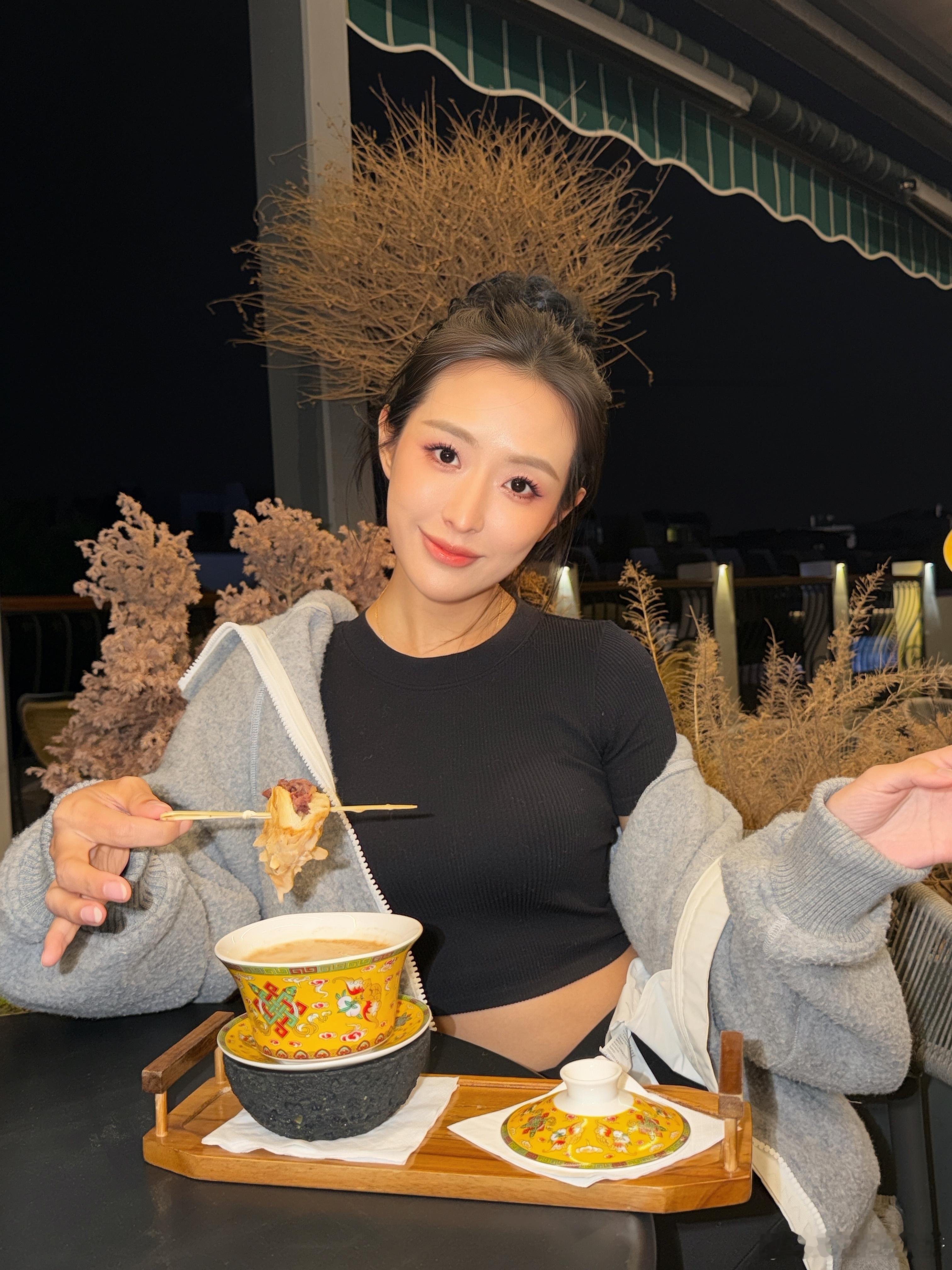 每天早起打卡早安，又是周一啦