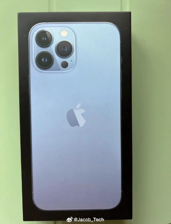 去年没换手机的人后悔了吗 应该还好吧，我感觉手机这东西也不是一年一换的呀虽然说哈