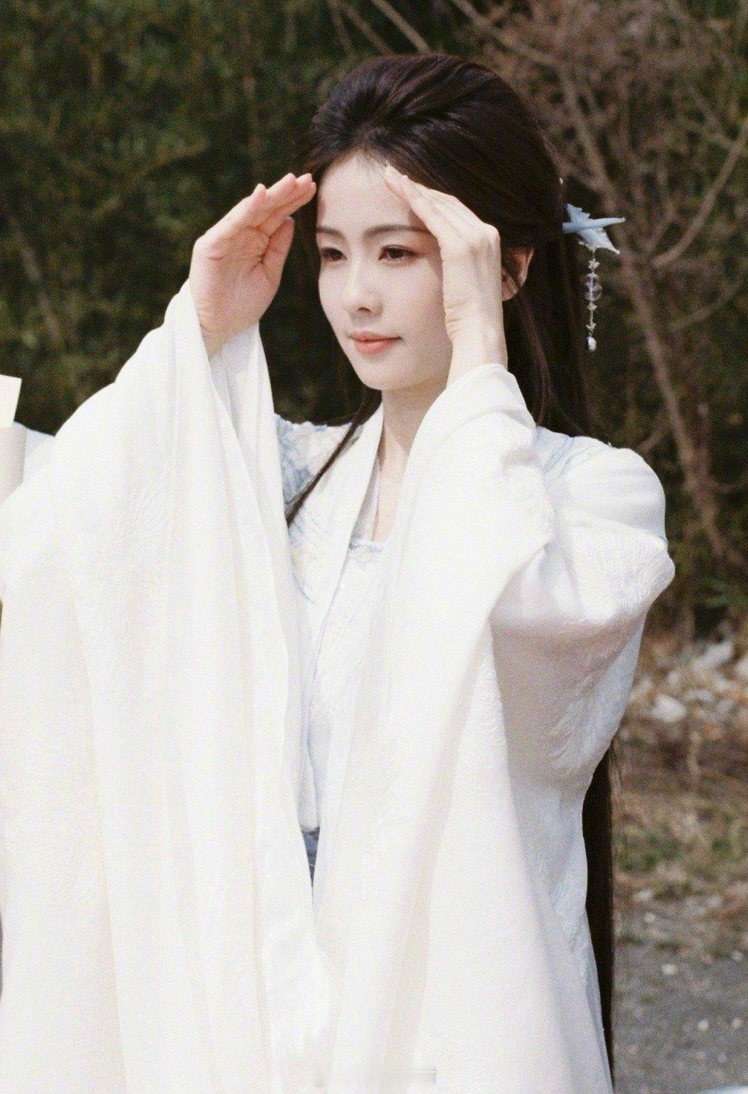 白鹿[爱慕][爱你][爱你][爱你][舔屏][舔屏][舔屏][舔屏][舔屏][舔