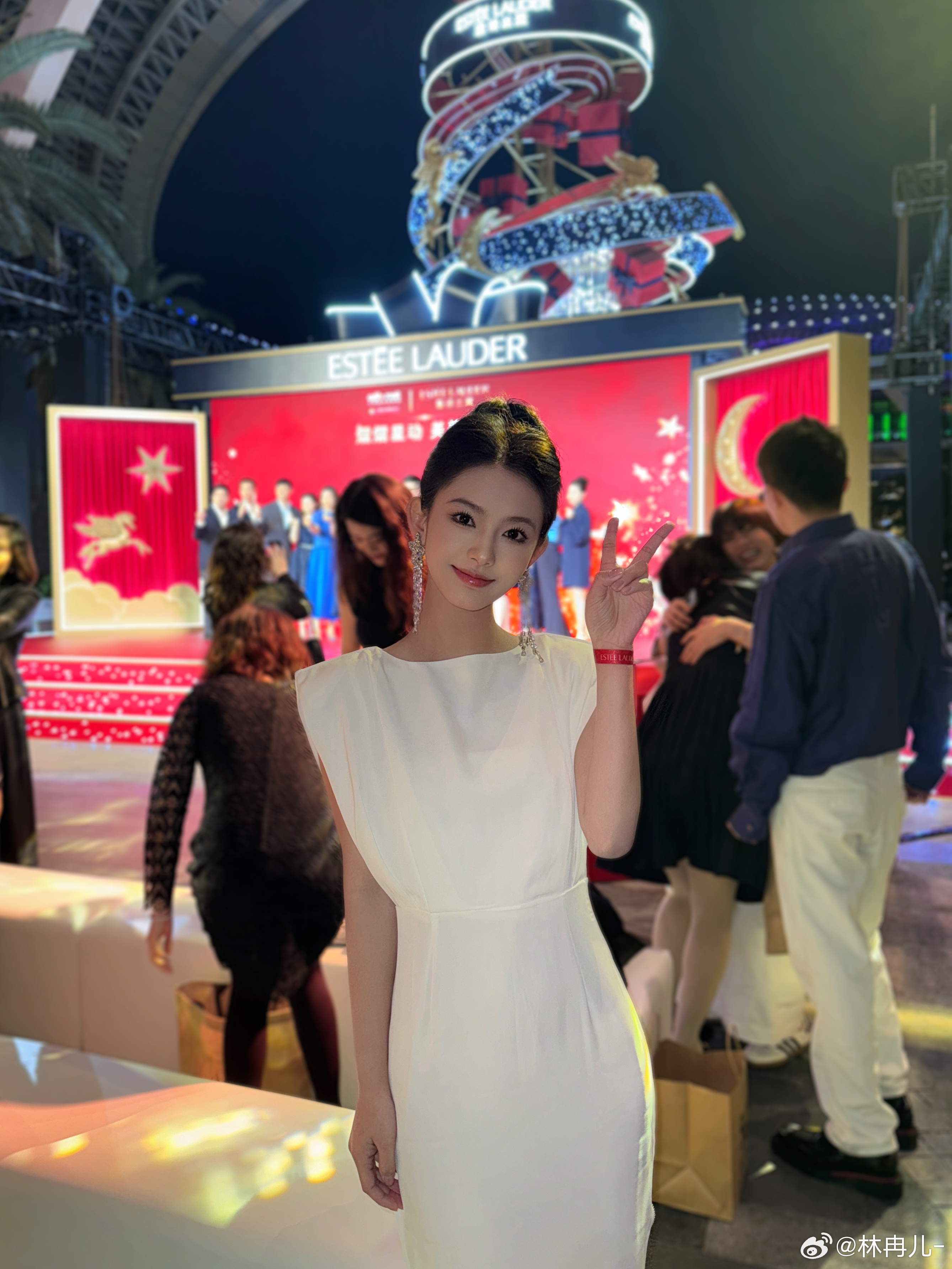 熠熠星动 美美与共🎆见证闪耀时刻✨值此岁末之际我们明年见！  ​​​